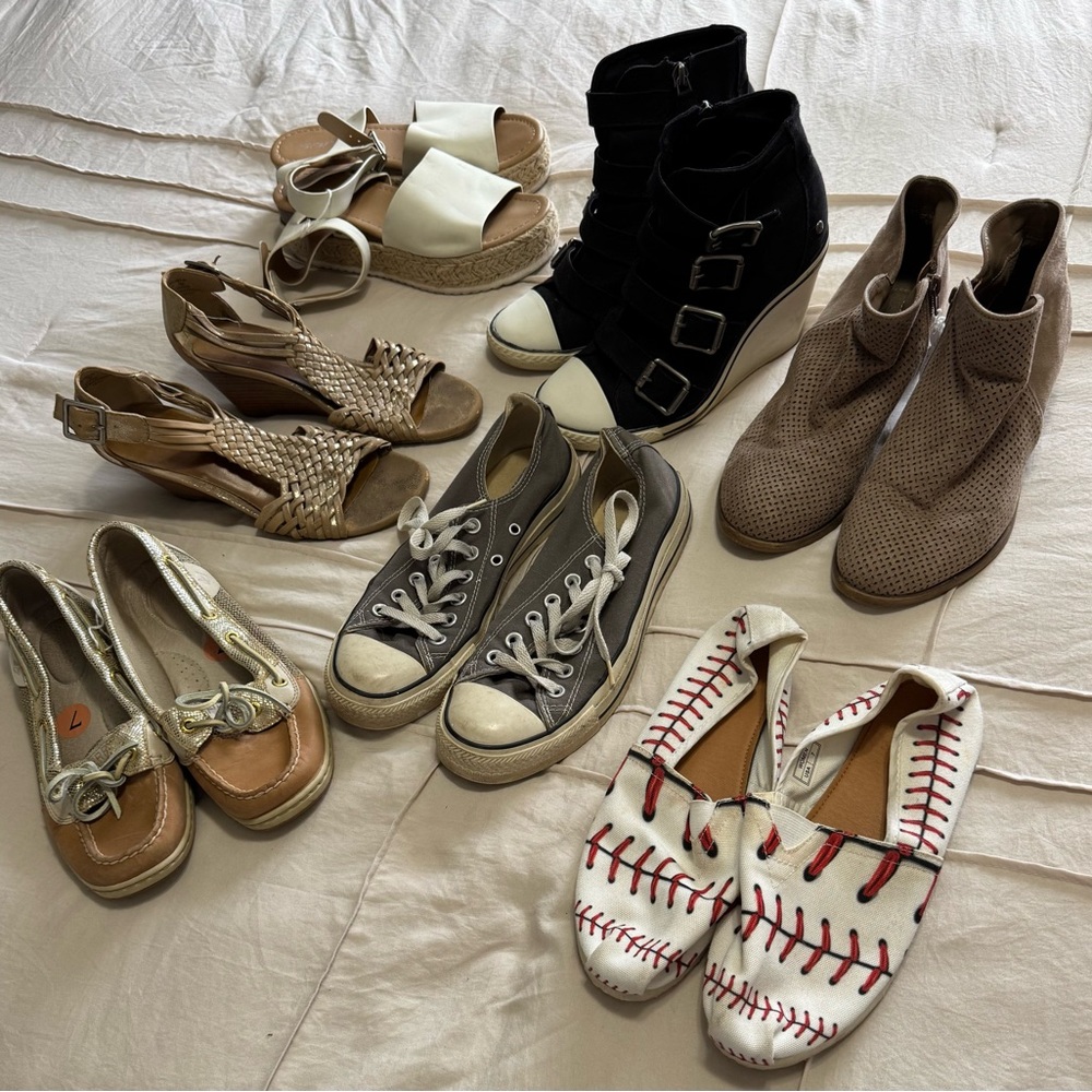 Women’s shoes